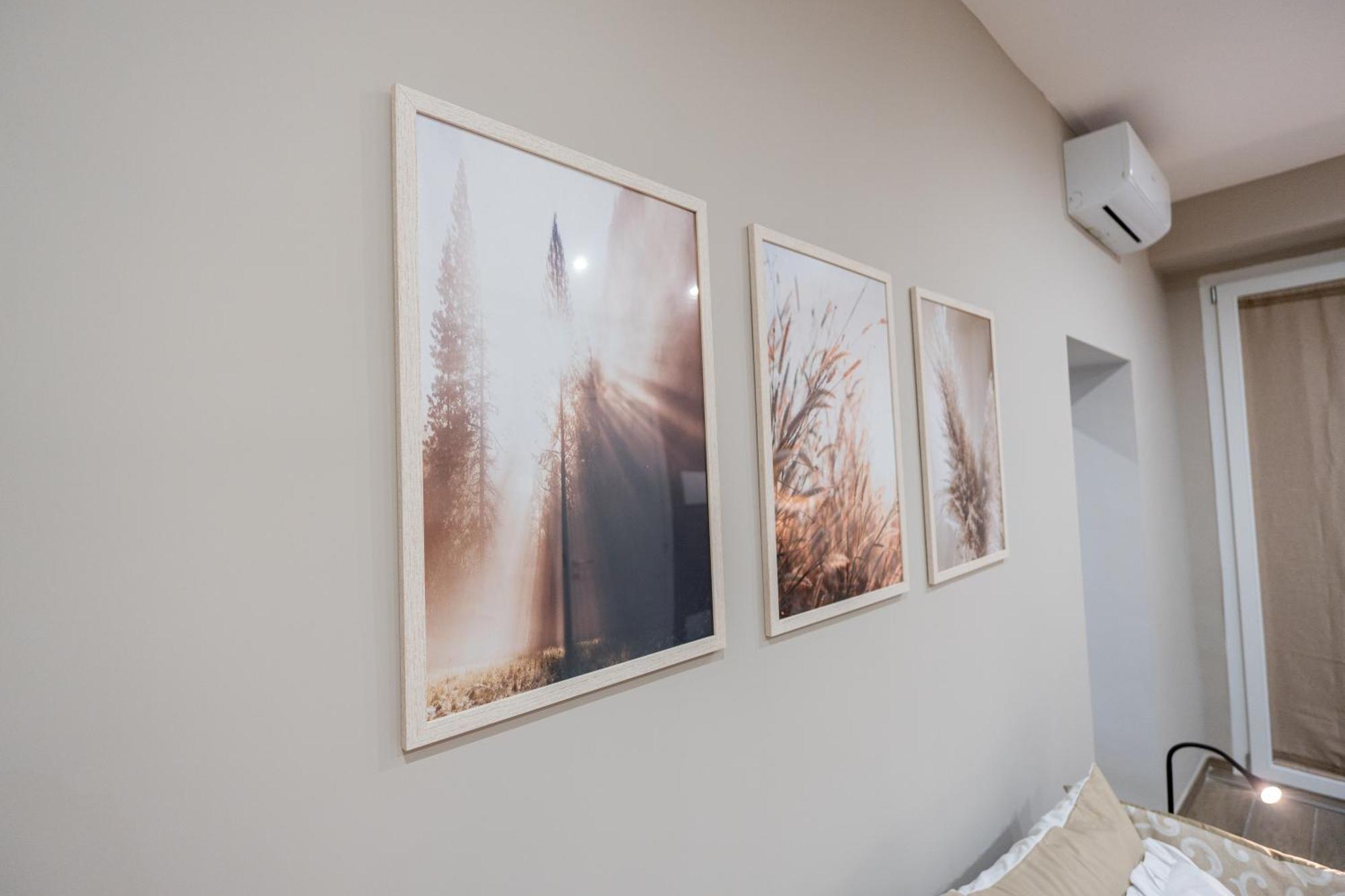 La Casa Di Bianca - Modern Suites Near Plebiscito Napoli Eksteriør bilde